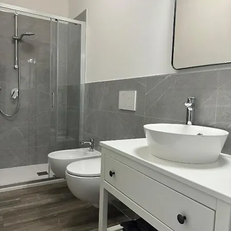 Apartment Casa Benedetta Nuovo Bilocale 100 Metri Dal Mare Alassio