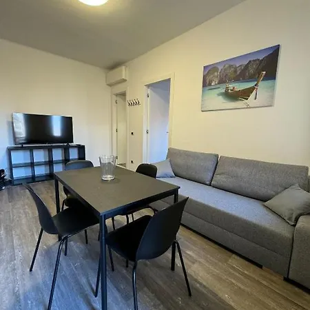 Apartment Casa Benedetta Nuovo Bilocale 100 Metri Dal Mare Alassio