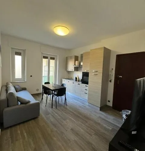 Casa Benedetta Nuovo Bilocale 100 Metri Dal Mare 아파트